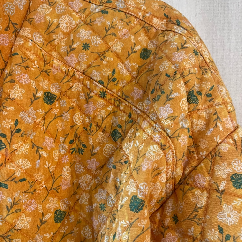 Adorable, colorful cropped quilted jacket by Sonoma / yellow floral size medium - Picture 7 of 9